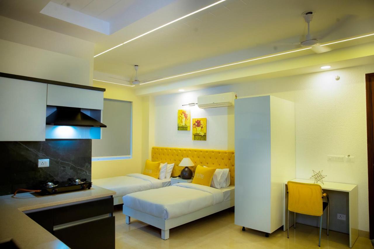 Lime Tree Luxury Studio - Service Apartment Near Artemis Hospital ,คูร์เคาน์ ภายนอก รูปภาพ