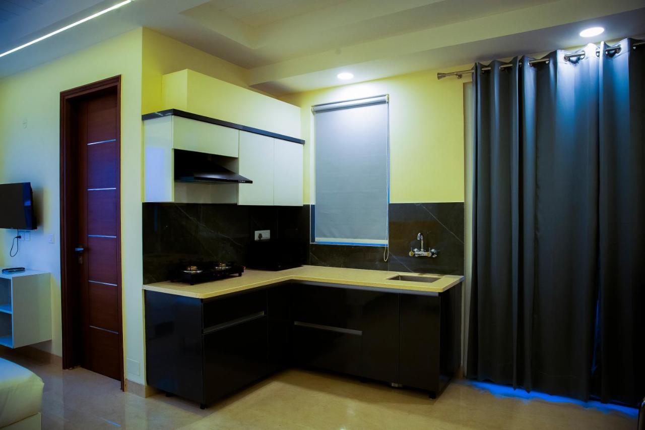 Lime Tree Luxury Studio - Service Apartment Near Artemis Hospital ,คูร์เคาน์ ภายนอก รูปภาพ